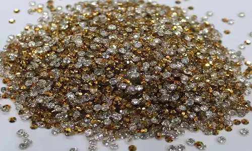 CESTAT Upholds Penalty for Misdeclaration and Undervaluation in Import of Glass Chatons, against Importer and Alleged Mastermind [Read Order]