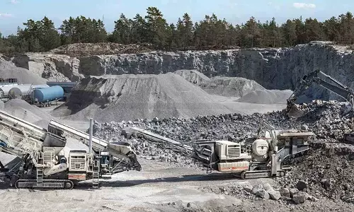 Supreme Court Reinstates Quarry Lease to Highest Bidder: Quashes High Courts Re-Tender Order as Legally Unjustified [Read Order]