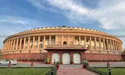 Kerala’s Debt Soars to ₹4.8 Lakh Crore in 2025: Year-by-Year Borrowing Details and Central Grants submitted at Lok Sabha Kerala’s Debt Soars to ₹4.8 Lakh Crore in 2025: Year-by-Year Borrowing Details and Central Grants submitted at Lok Sabha