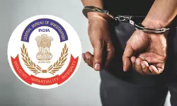 CBI Nabs Income Tax Inspector and Middleman in ₹70,000 Bribery Case