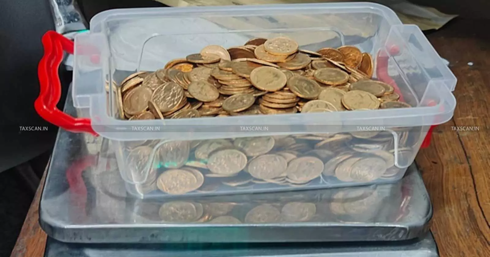 78 grams Silver-Coated Gold Coins Caught at IGI Airport: Delhi HC Flags Serious Concern, Denies Immediate Release [Read Order]