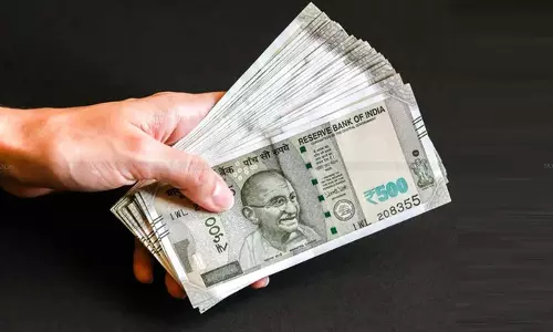 Here is Why Taking Cash Payments for Your Freelance Work is a Bad Idea! Here is Why Taking Cash Payments for Your Freelance Work is a Bad Idea!