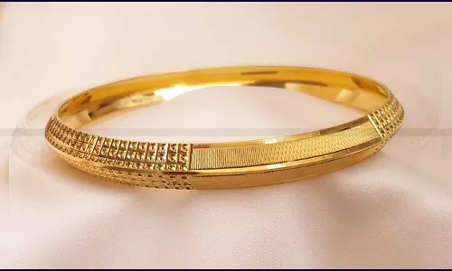 Waiver of SCN and Personal Hearing Signed via Pre-Printed Form Not Legally Valid: Delhi HC Orders Return of Gold Kadas and Chains [Read Order]
