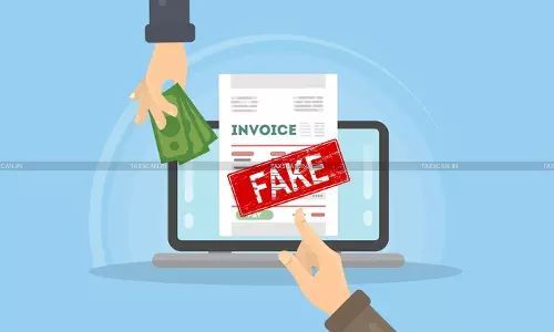 GST Penalty u/s 122 imposed for Fake Invoice Issuance: Madras HC directs to file Reply on 25% deposit, Quashes Penalty Order GST Penalty u/s 122 imposed for Fake Invoice Issuance: Madras HC directs to file Reply on 25% deposit, Quashes Penalty Order