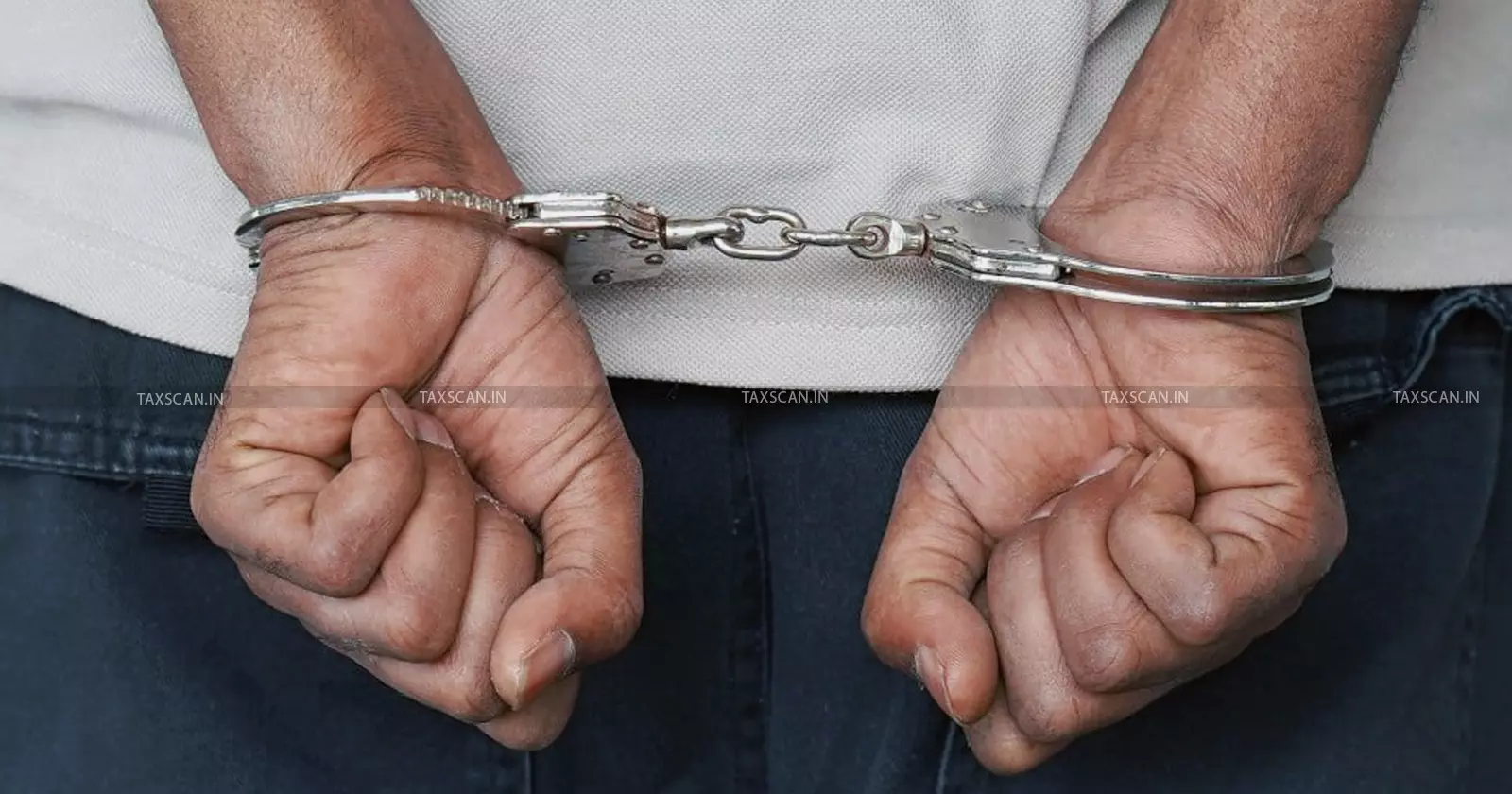 Incometax - officer - arrested - Taxscan Incometax - officer - arrested - Taxscan